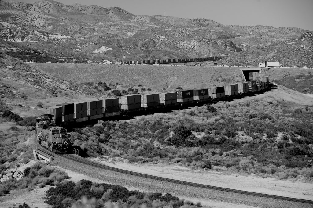 BNSF Hazmat ABNSFintermodaltraincar1